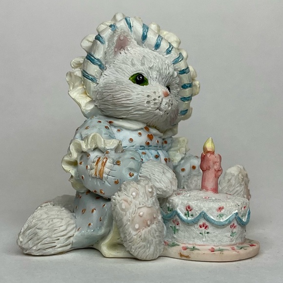 “Sew Happy It’s Your Birthday” Calico Kittens - Picture 8 of 9